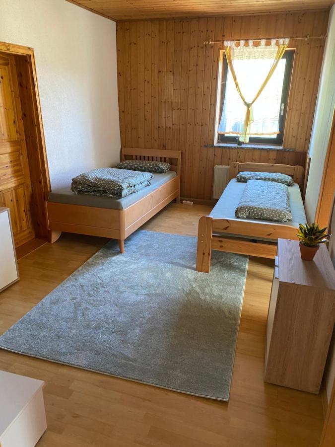 Ruhige Ferienwohnung Dreihansen Lossnitz 外观 照片